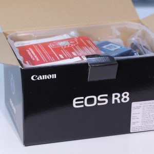 Máy ảnh Canon EOS R8 (Body Only) | Chính Hãng