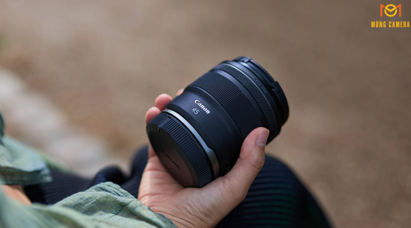 Tổng quan nổi bật ống kính Canon RF 45mm F/1.2 STM