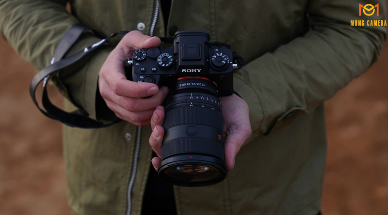 Thiết kế Ống Kính Sony FE 24-70mm f/2.8 GM II nhỏ gọn linh hoạt