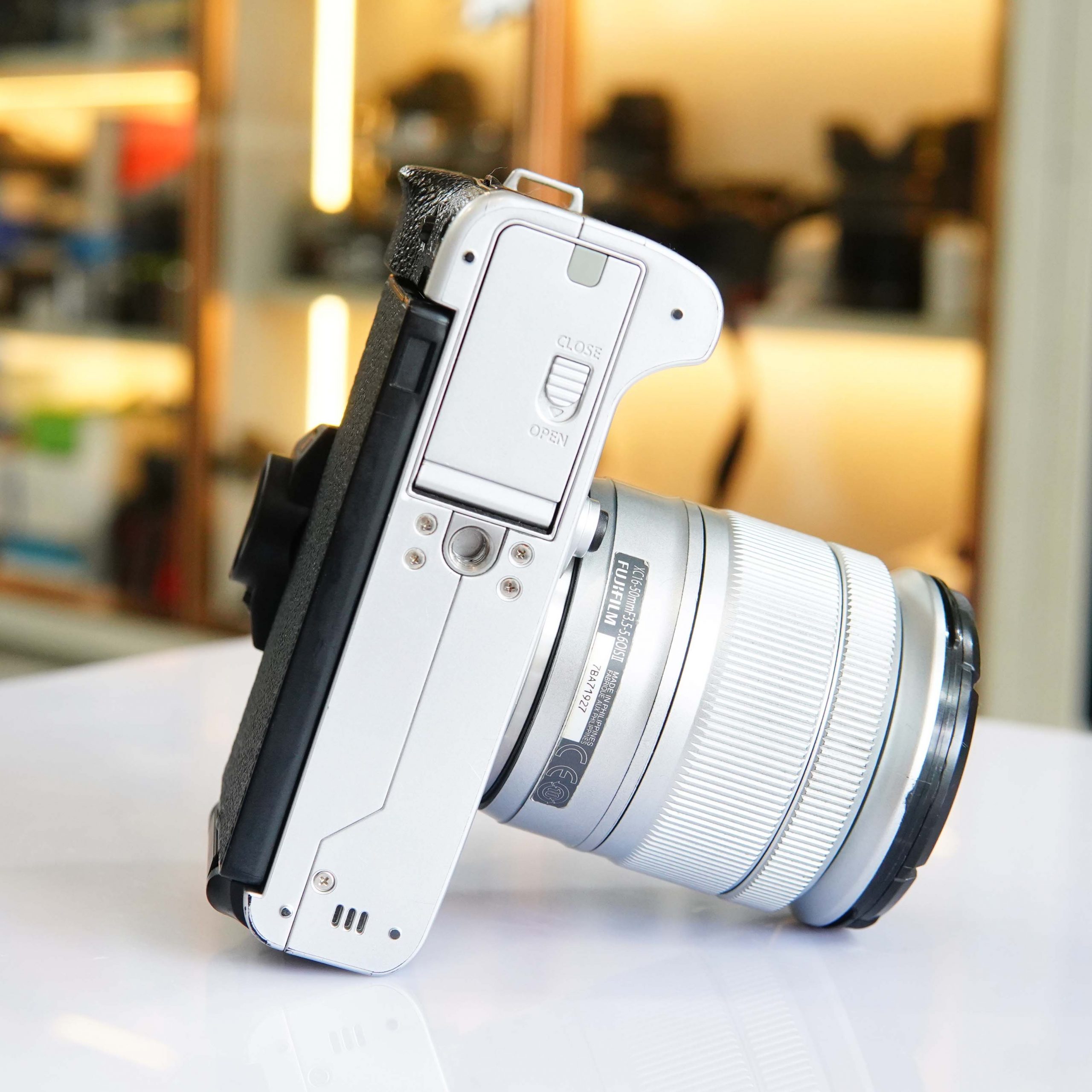 Fujifilm X-T200 gia tot nhat hai phòng