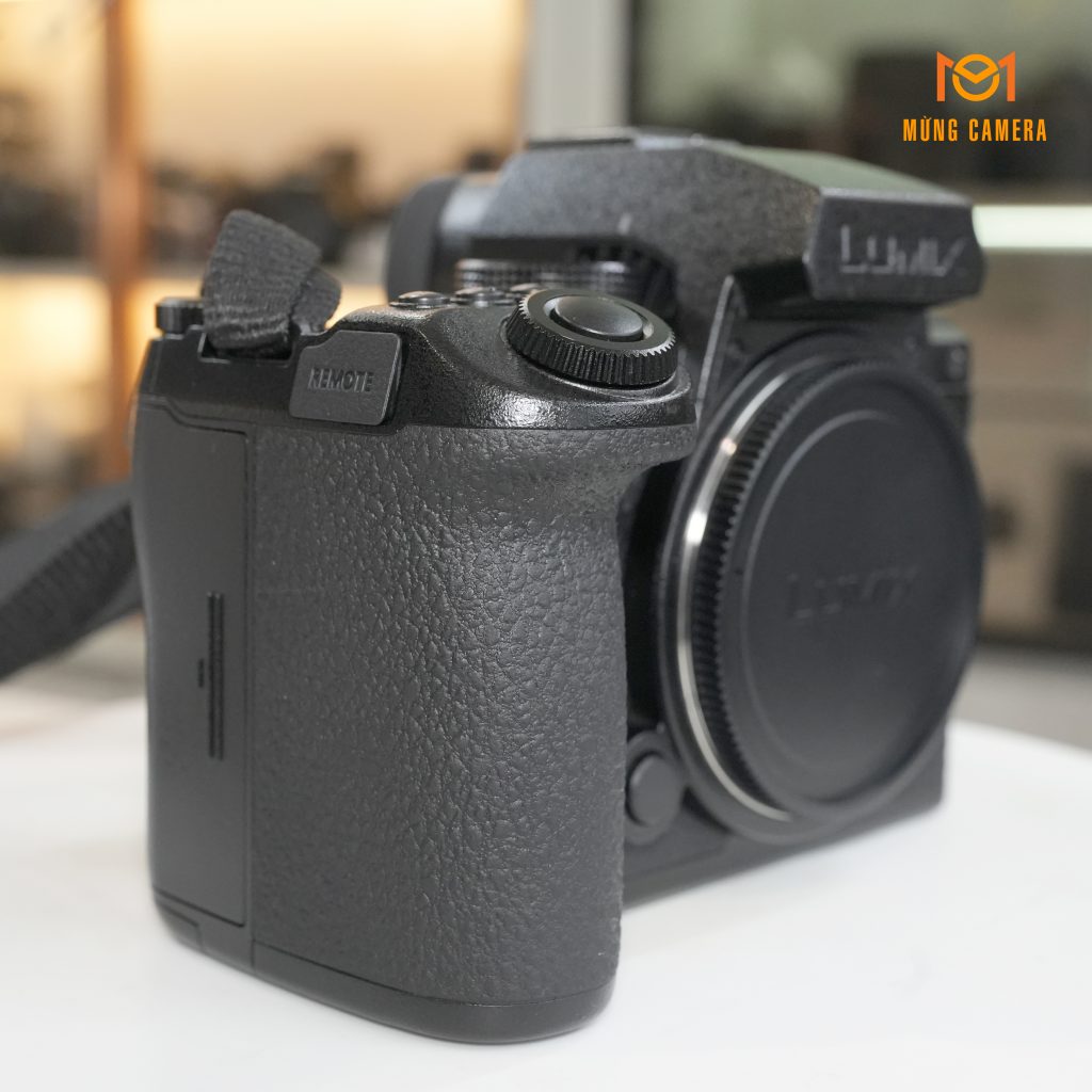 Máy Ảnh Panasonic Lumix S5 Mark II
