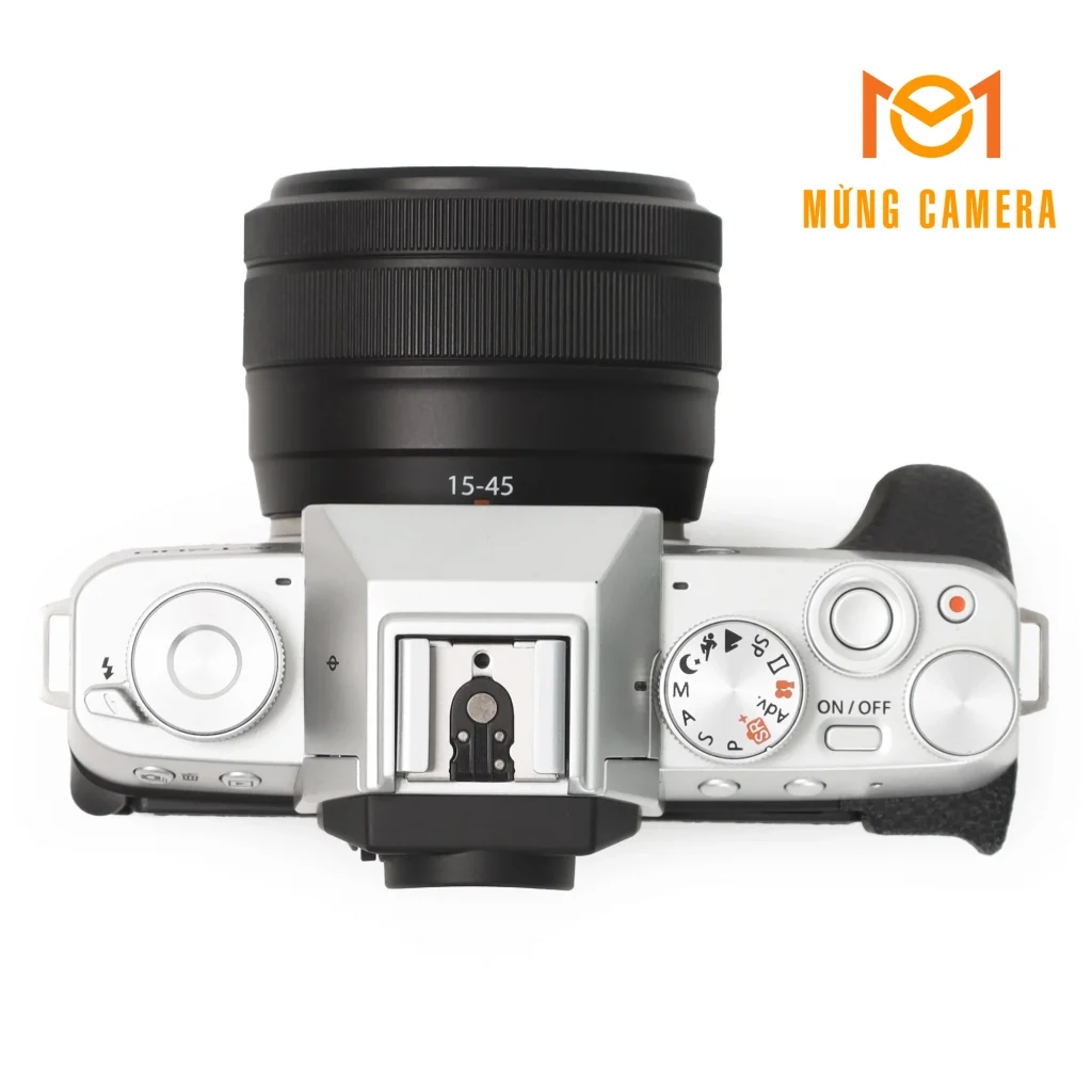 MÁY ẢNH FUJIFILM X-T200 CŨ (BODY BẠC) GIÁ TỐT