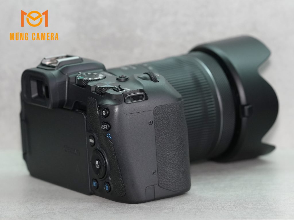 Máy Ảnh Canon RP + Lens Canon 24 – 105mm Hàng Cũ Đẹp